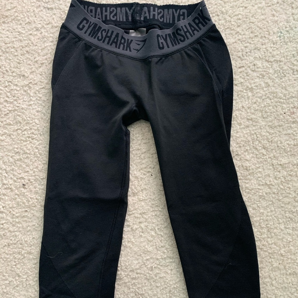Gym shark fit cropped leggings
